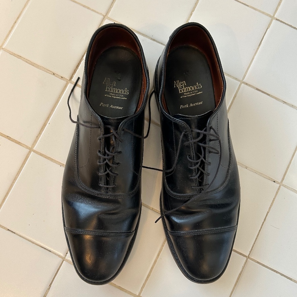 Allen Edmonds Park Avenue Oxford Dress Shoe - Size 10.5